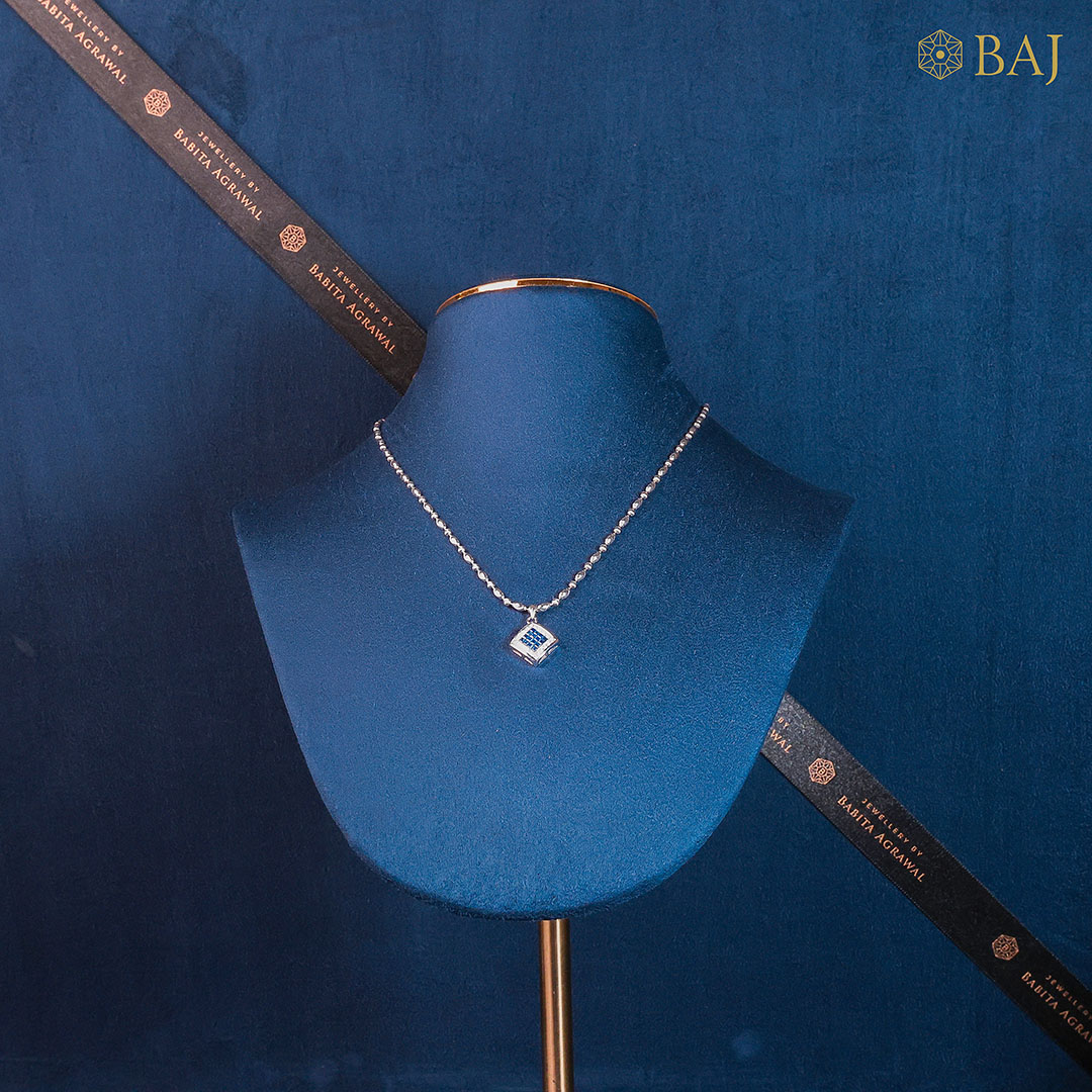 Sapphire Frame diamond pendant in 18k gold with blue sapphire center stone-2