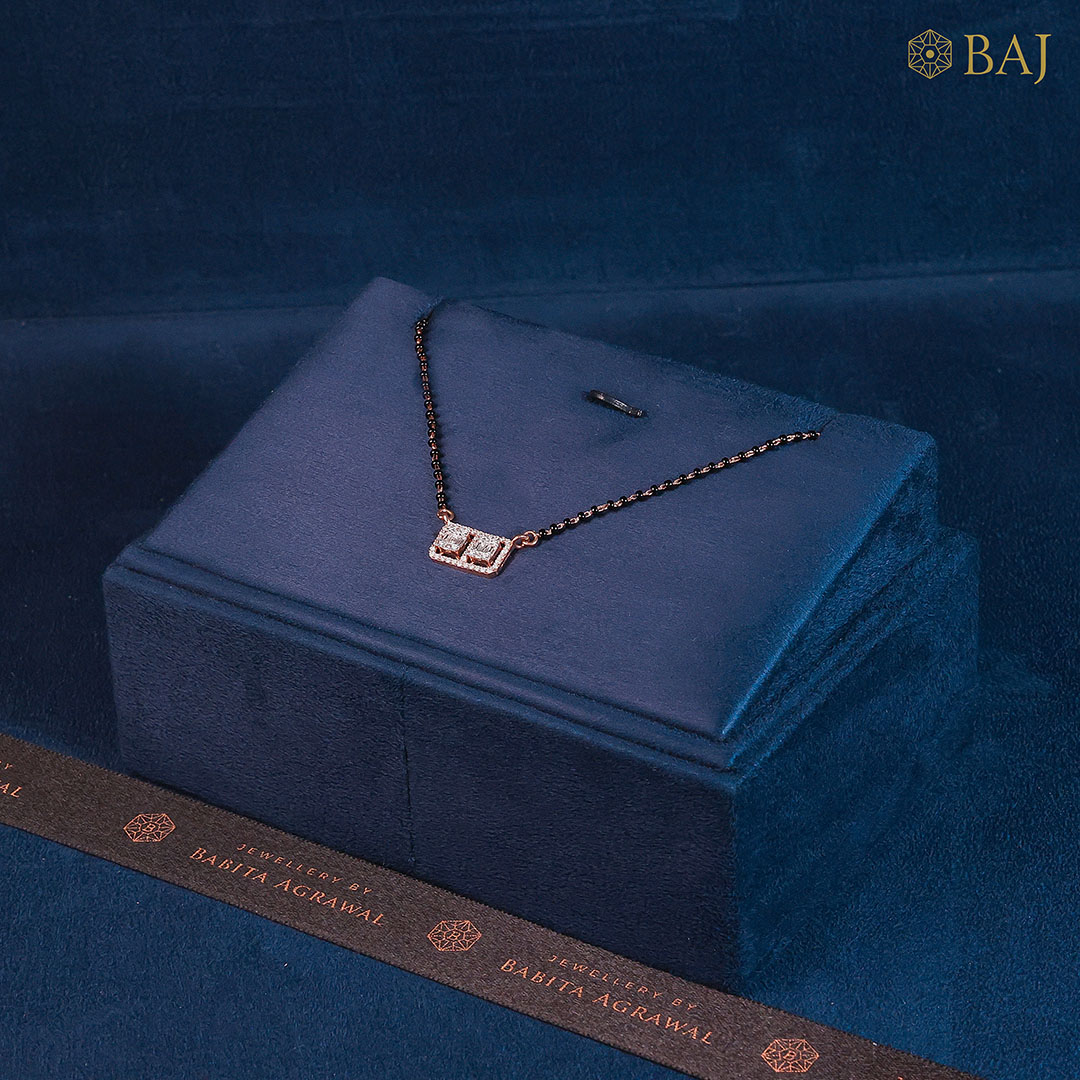 Dual Grace diamond mangalsutra pendant in 18k gold twin square design