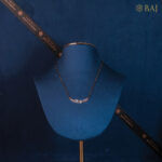 Celestial Curve diamond mangalsutra pendant in 18k gold with curved bar design-2