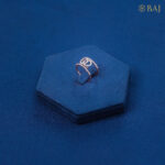 Delight diamond ring in 18kt rose gold with interlocking circle design