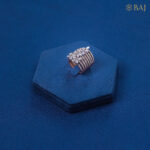 Pyramid diamond ring in 18kt rose gold with multi band marquise design