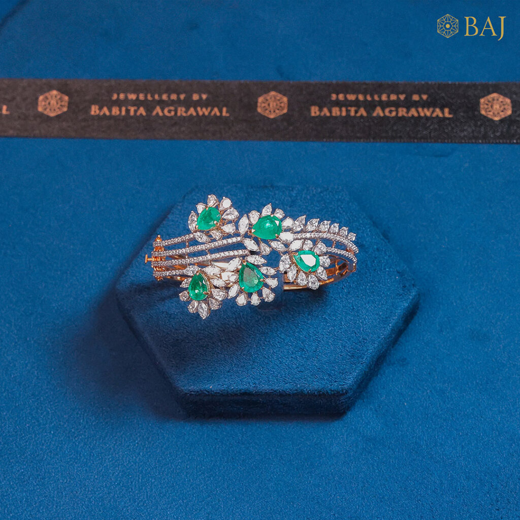 Green menage bracelet