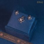 floral diamond jewellery set in 18k gold