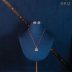 Tri Radiance triangular diamond pendant set in 18k gold-2