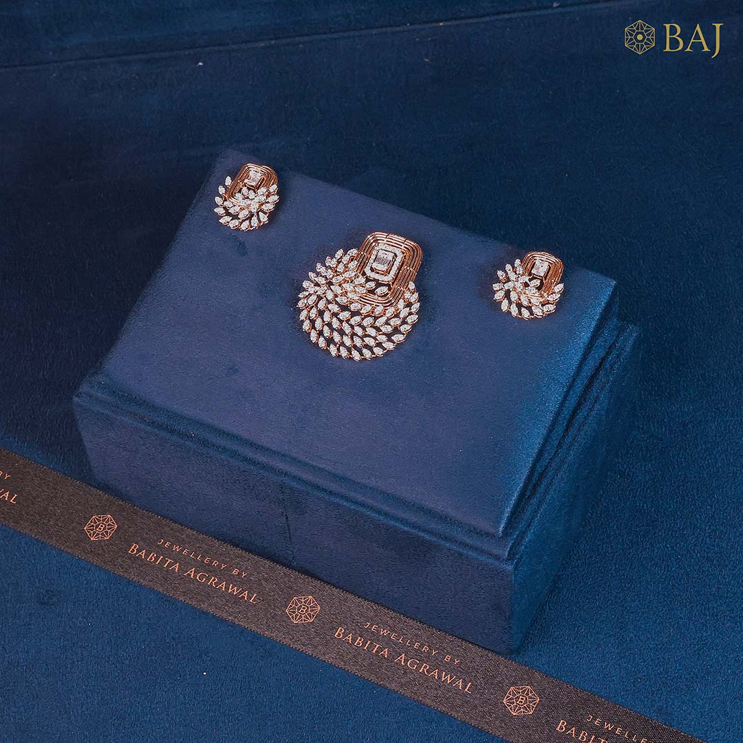 Halo Radiance diamond necklace set in 18k gold with matching earrings