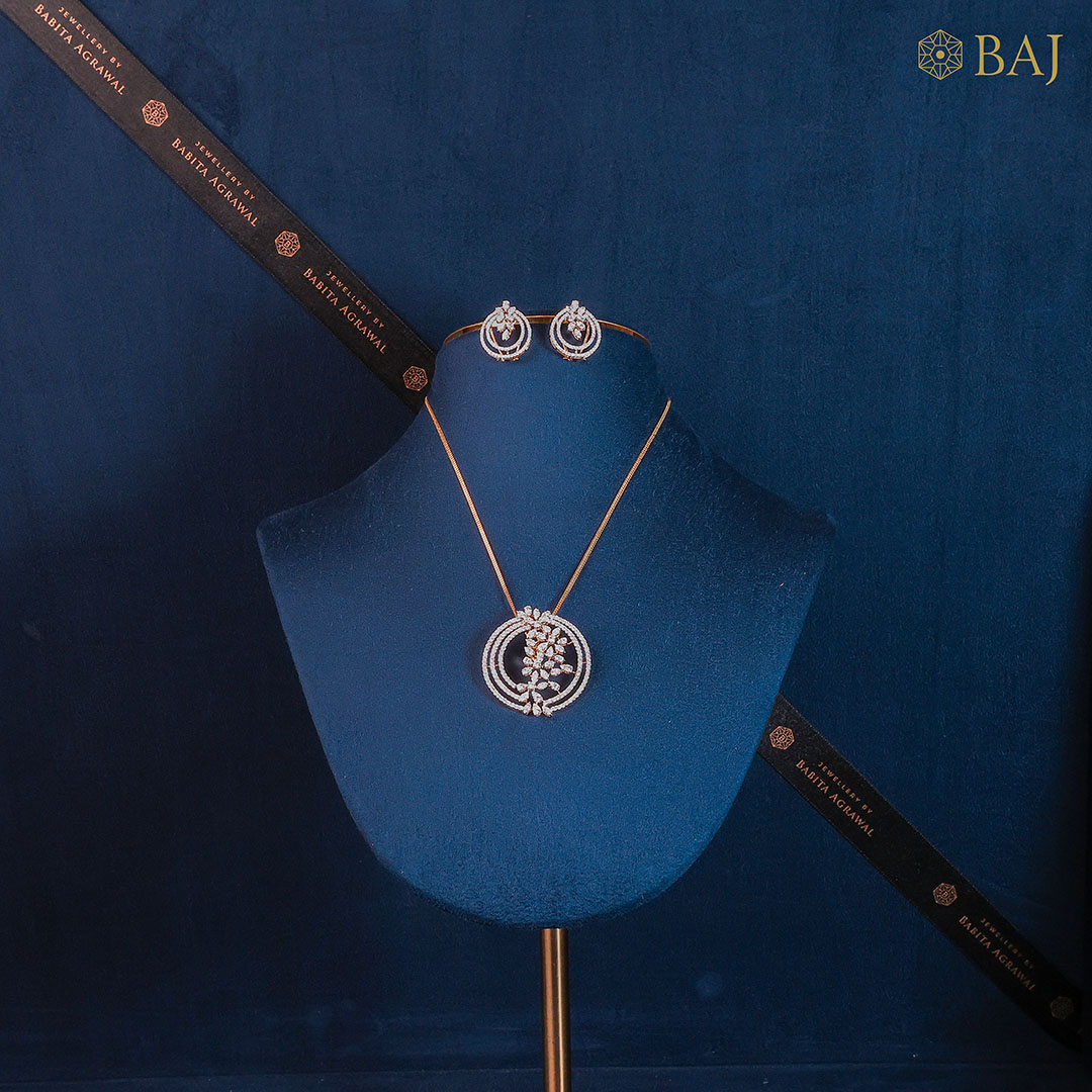 Celestial Halo diamond necklace set in 18k gold with matching earrings-2