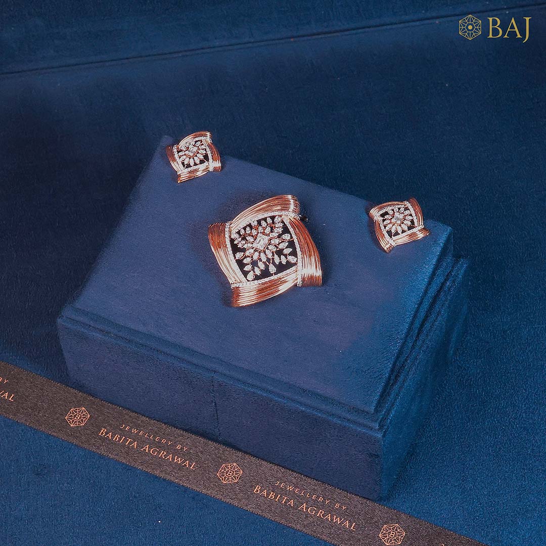 Majestic Drape diamond necklace set in 18k gold with matching earrings