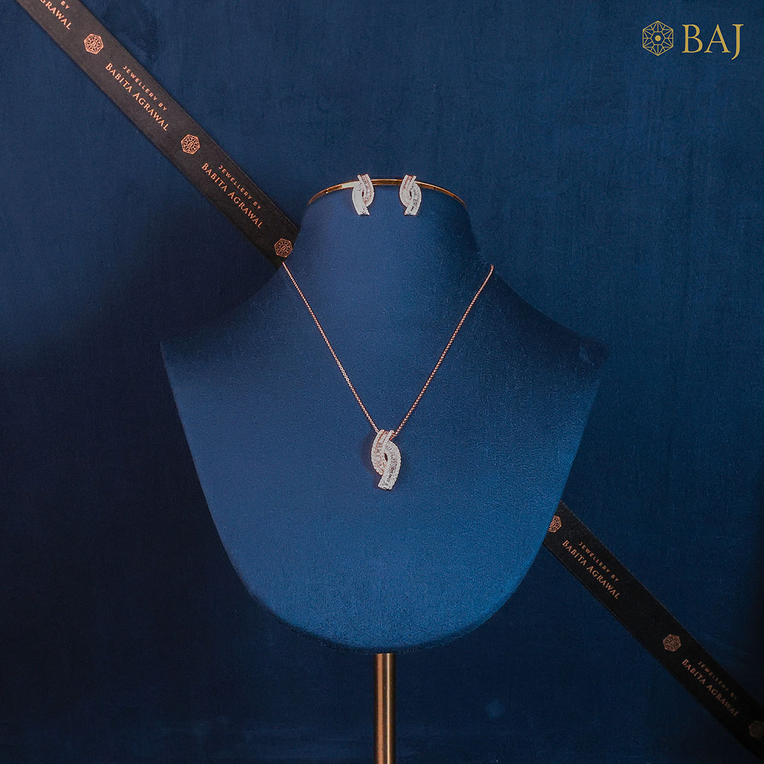 Elegant Curve diamond pendant set in 18k gold with matching earrings-2