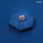 Diamond ring in 18kt rose gold with layered band design