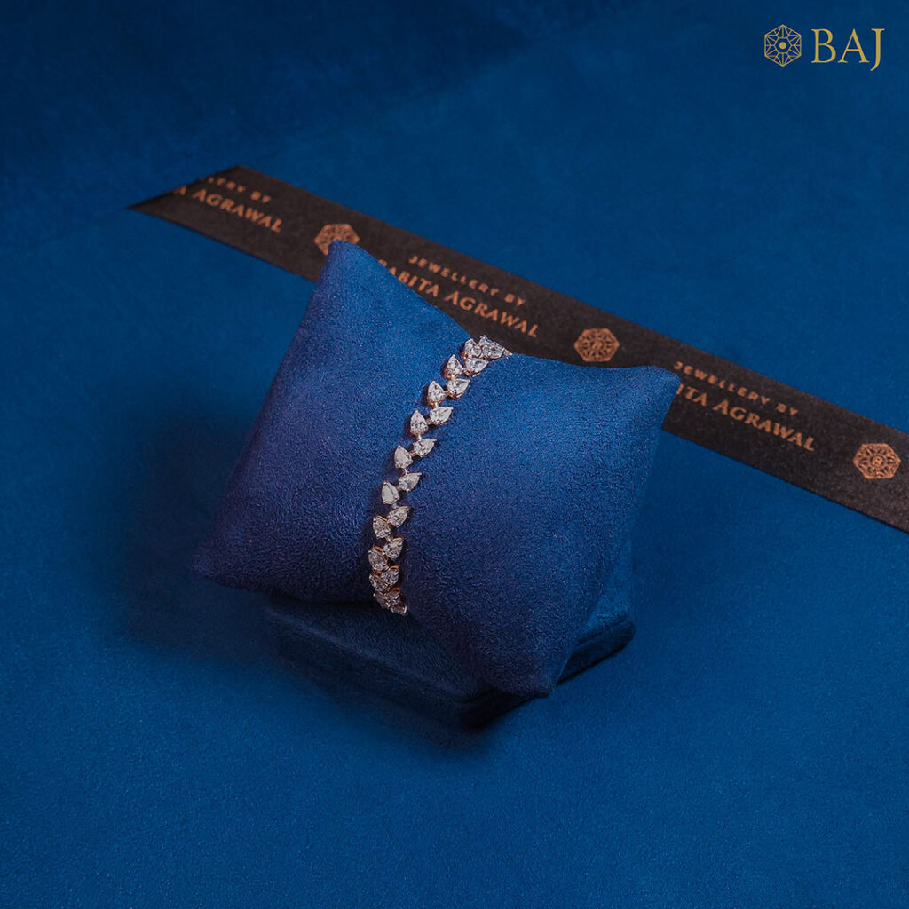 Bare Leaves Bracelet