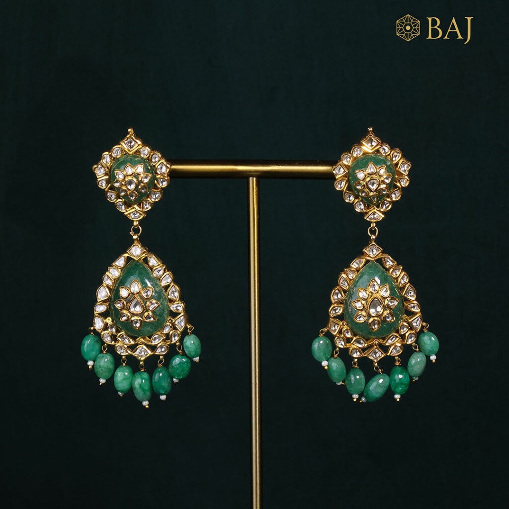 Emerald Drape