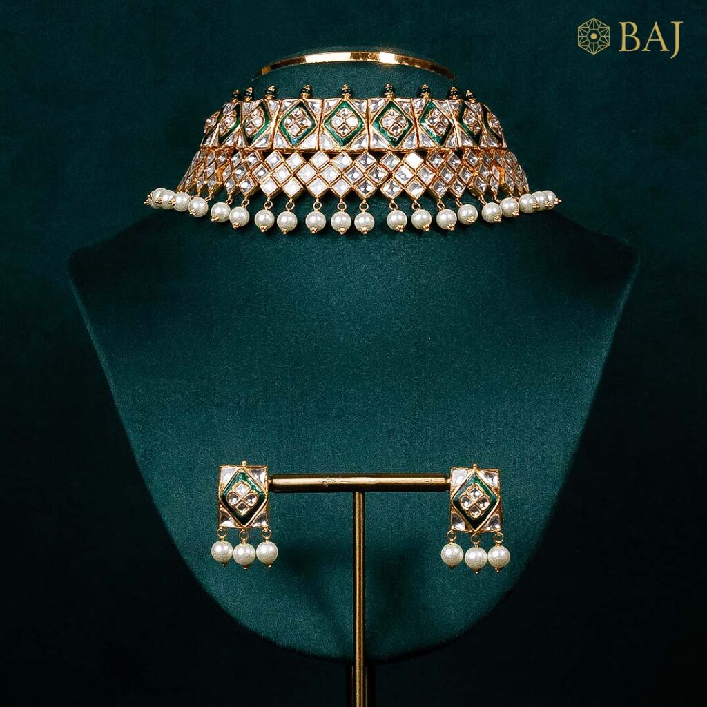 Bikaneri Kundan Pearl Choker Set