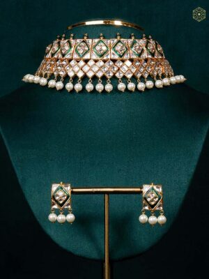 Bikaneri Kundan Pearl Choker Set