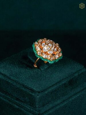 Floral Bikaneri Ring with Emerald Detailing