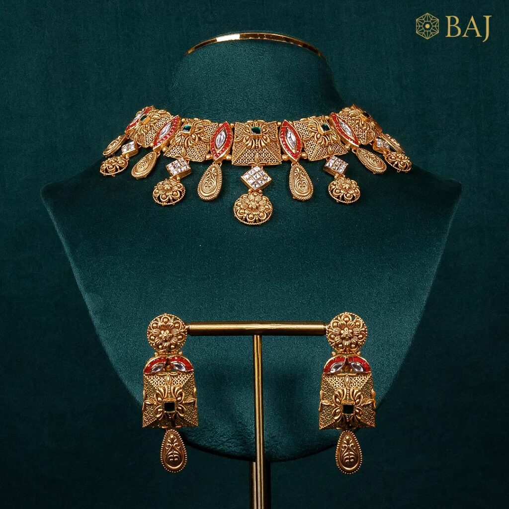 22Kt Temple Drop Antique Kundan Set