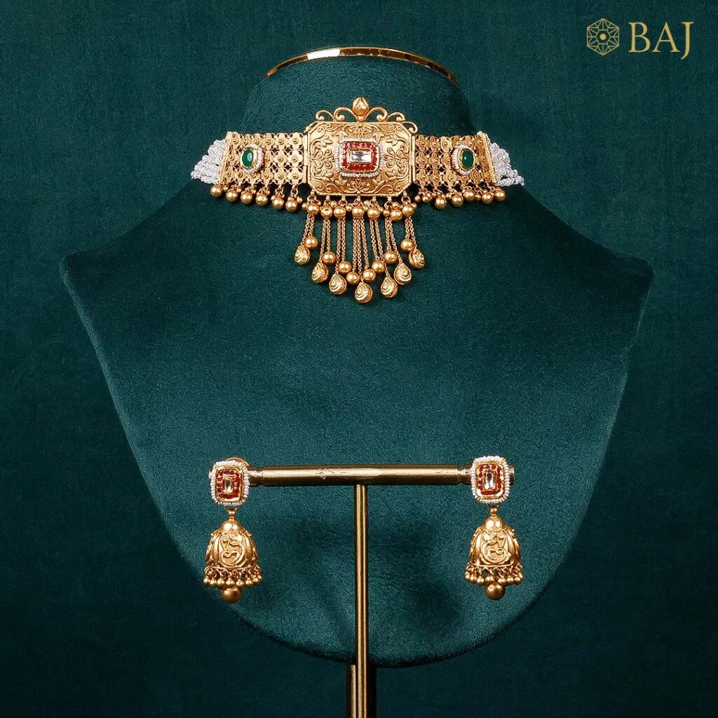 22Kt Antique Kundan Bridal Choker