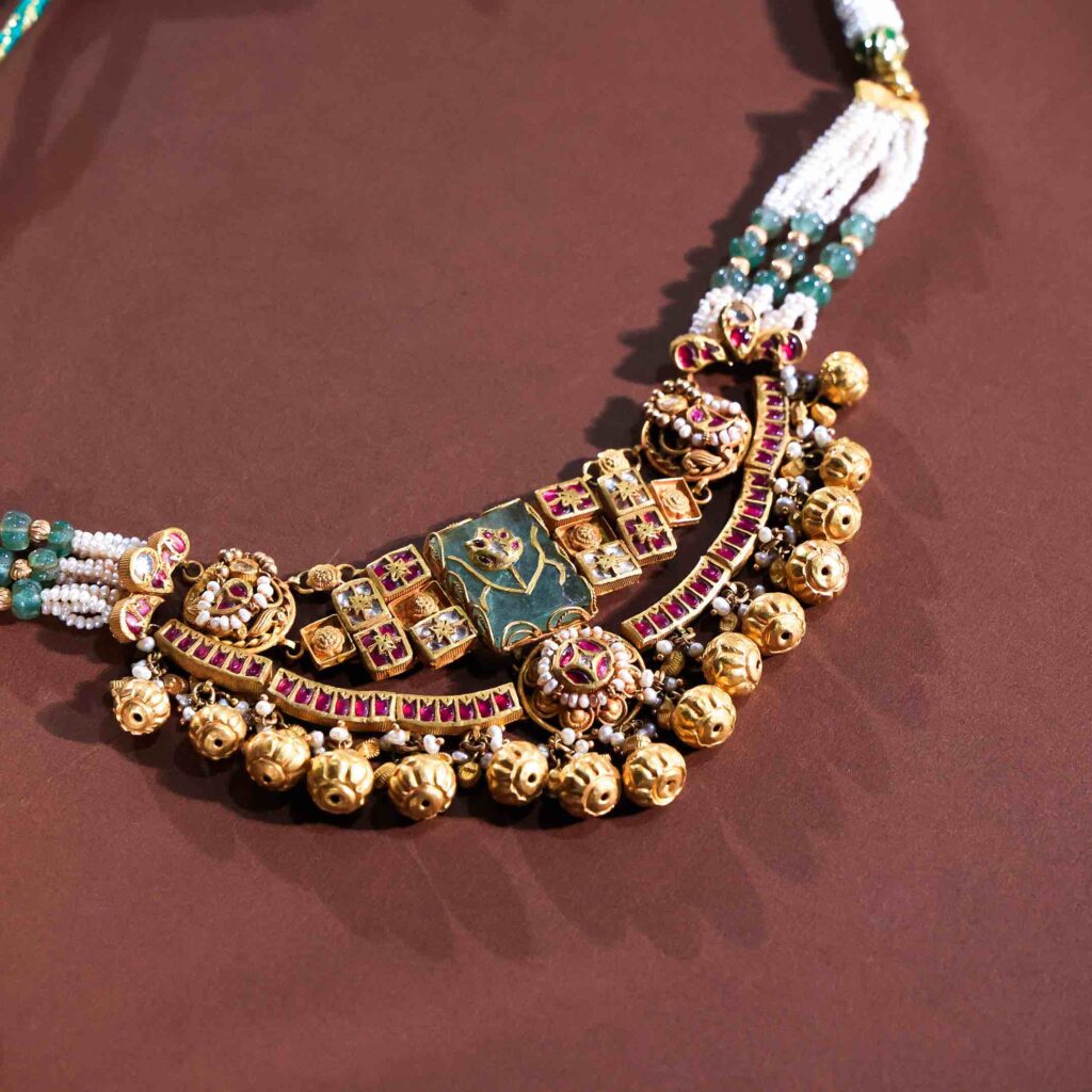 Royal Heritage Bridal Kundan Jewellery Set